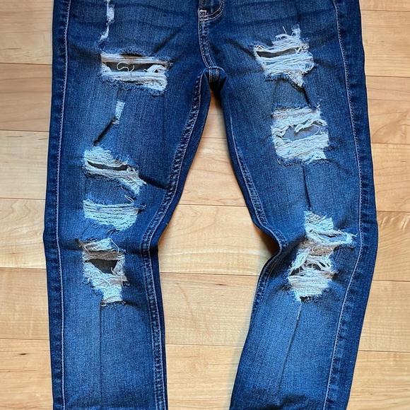 NWOT Hollister High-Rise Super Skinny Ripped Medium Wash Jeans - Picture 4 of 7